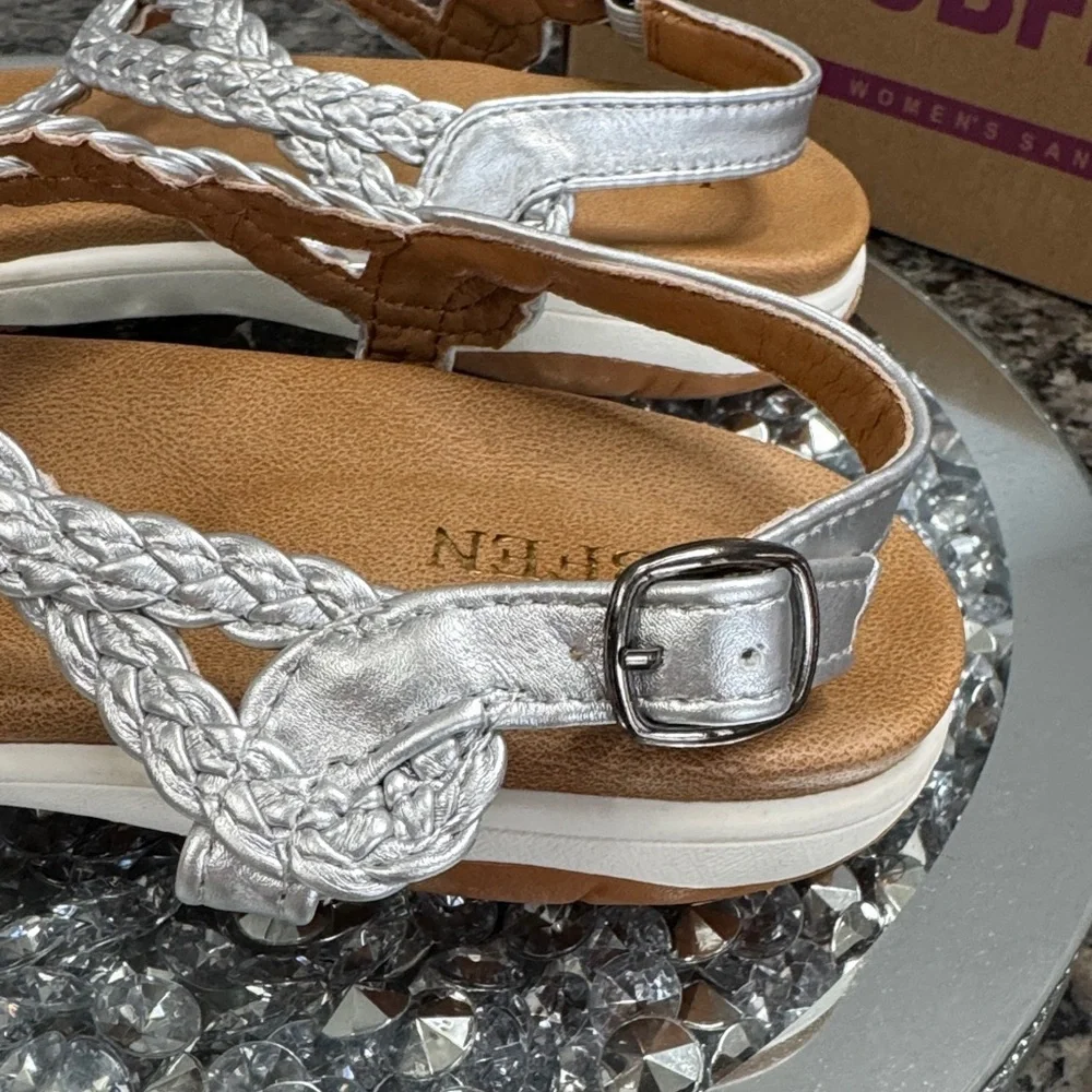 UBFEN metallic silver and Tan Braided Sandals NEW 10